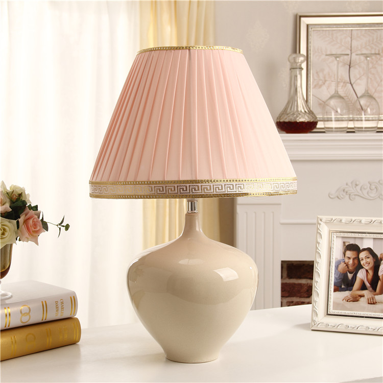 TC00123 table lamp
